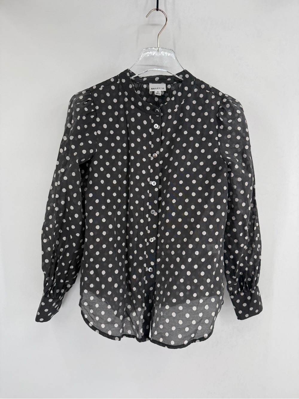Bailey 44 Womens Top Sz small Gray Polka Dot Button Up Semi Sheer Puff Shoulder